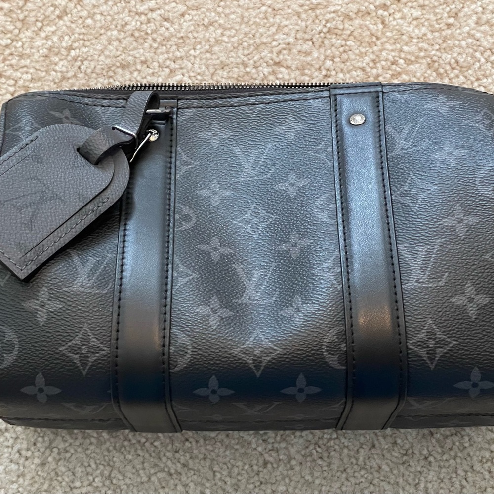 Louis Vuitton Monogram Bandouliere 25 Keepall